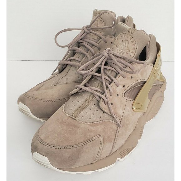 Nike Air Huarache Run  Elemental Gold Men's 9.5 - Picture 1 of 8
